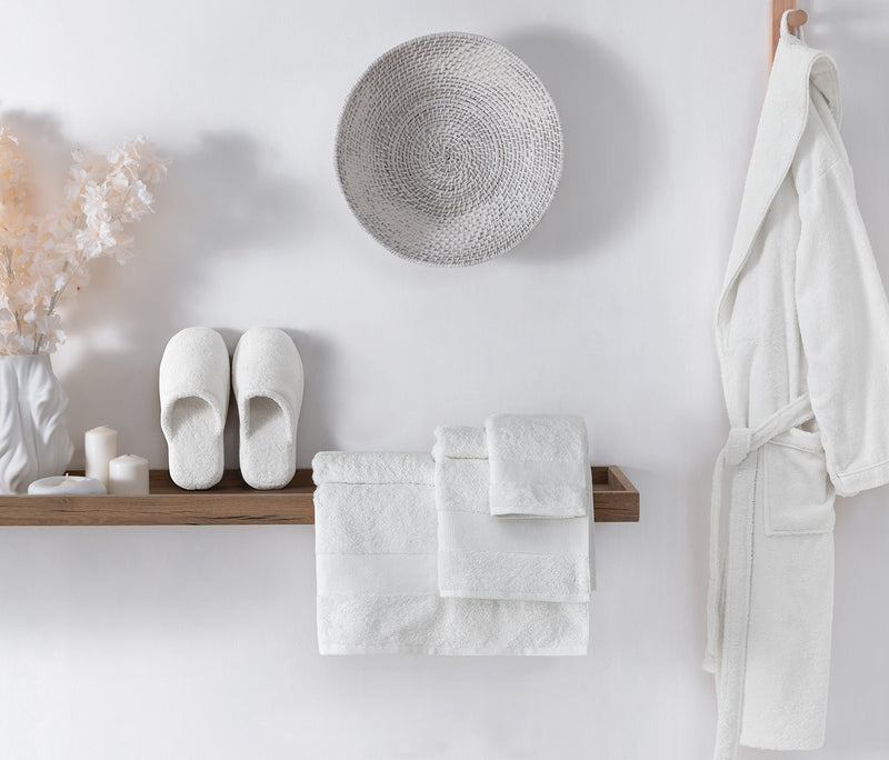 Essentials Badset