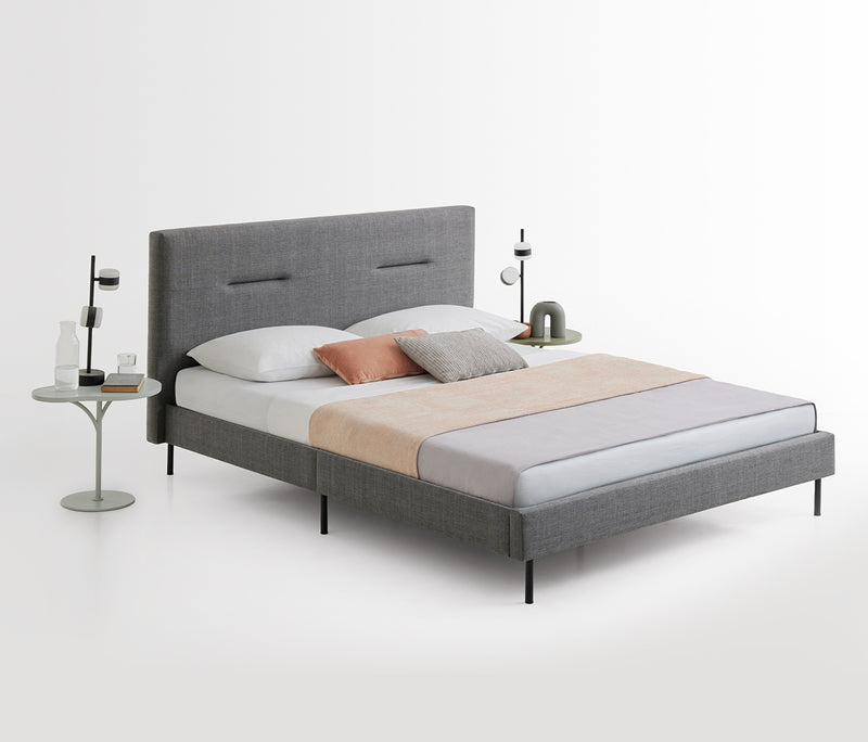 Sovene Bedframe met hoofdbord