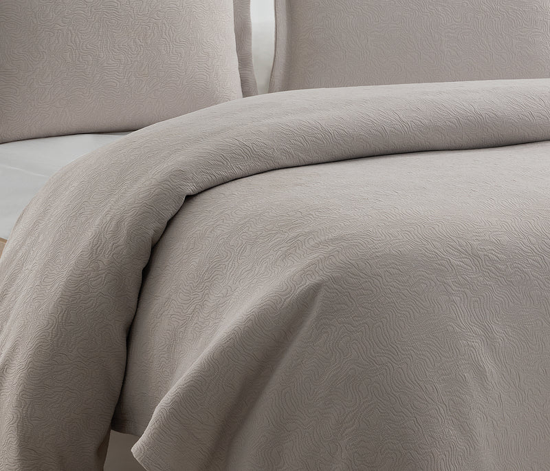 Kami Bedspreiset