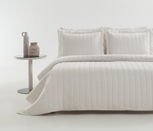 Faint Bedspreiset