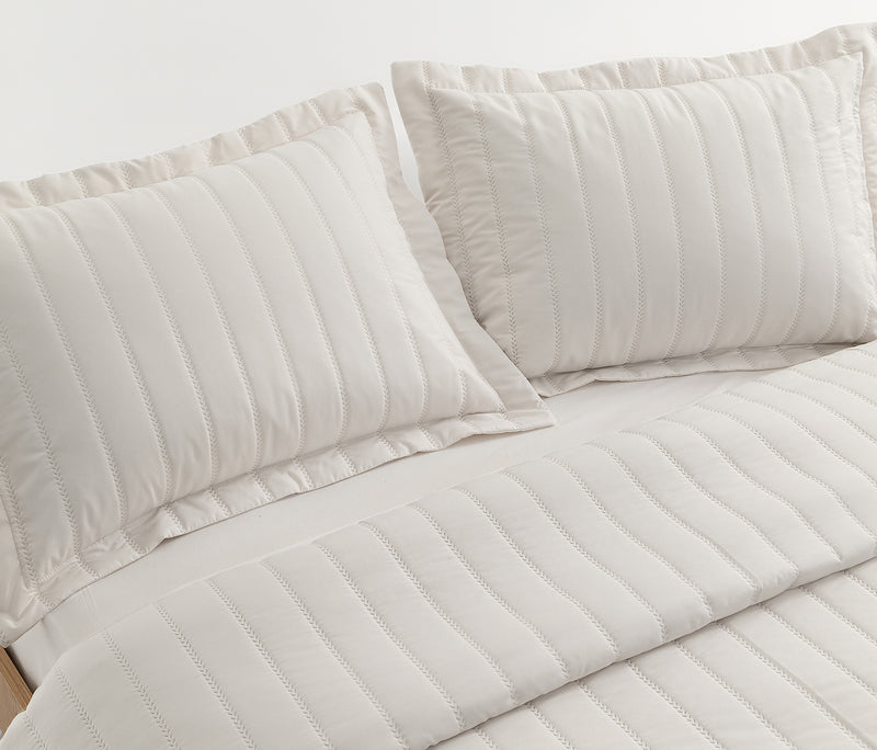 Faint Bedspreiset